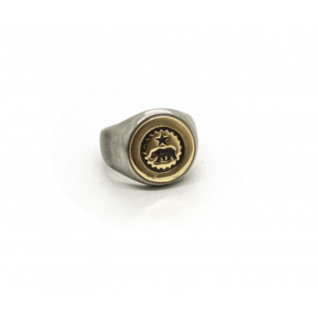 Signet ring California