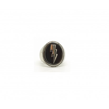 Oval signet ring "Flash"