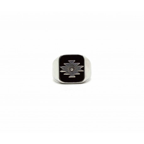 Southwestern square ring black